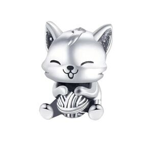 S925 Sterling Silver Cat with Yarn Charm - NWT